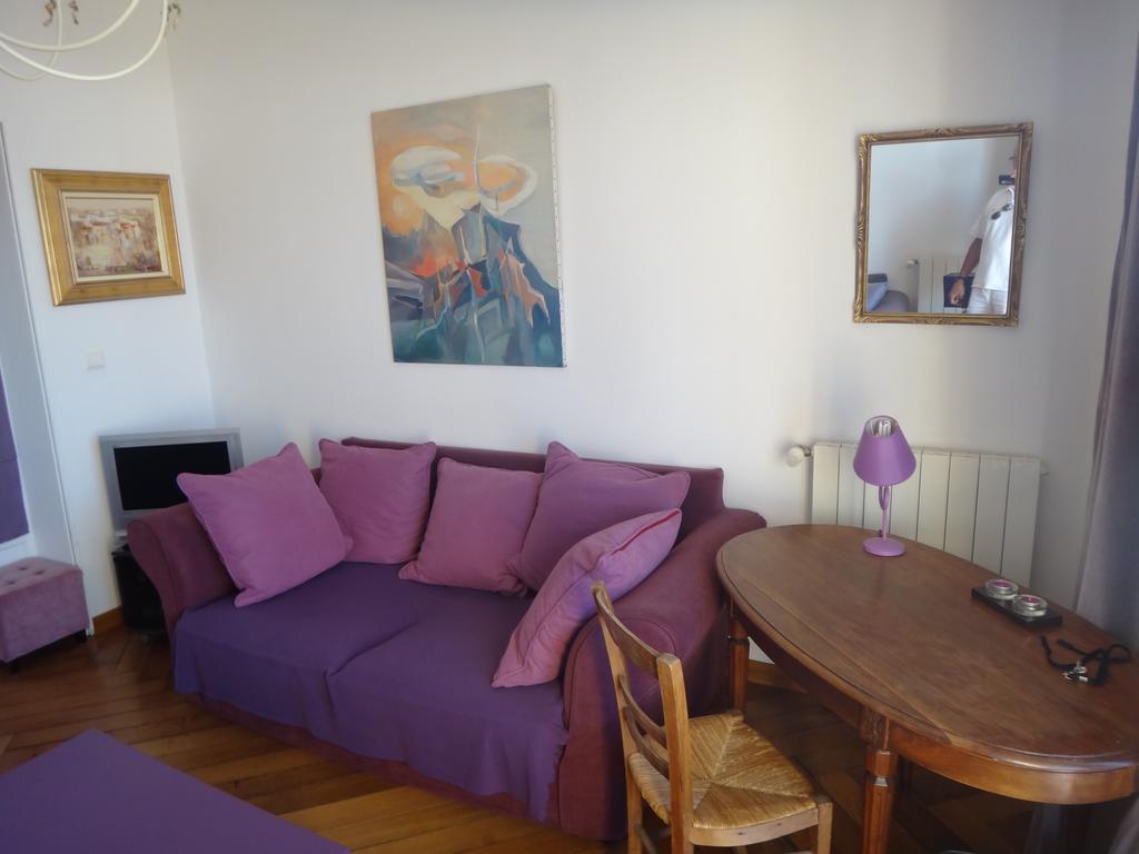 Beau Studio, Front De Mer - Rdc Apartment Мер-ле-Бен Екстериор снимка